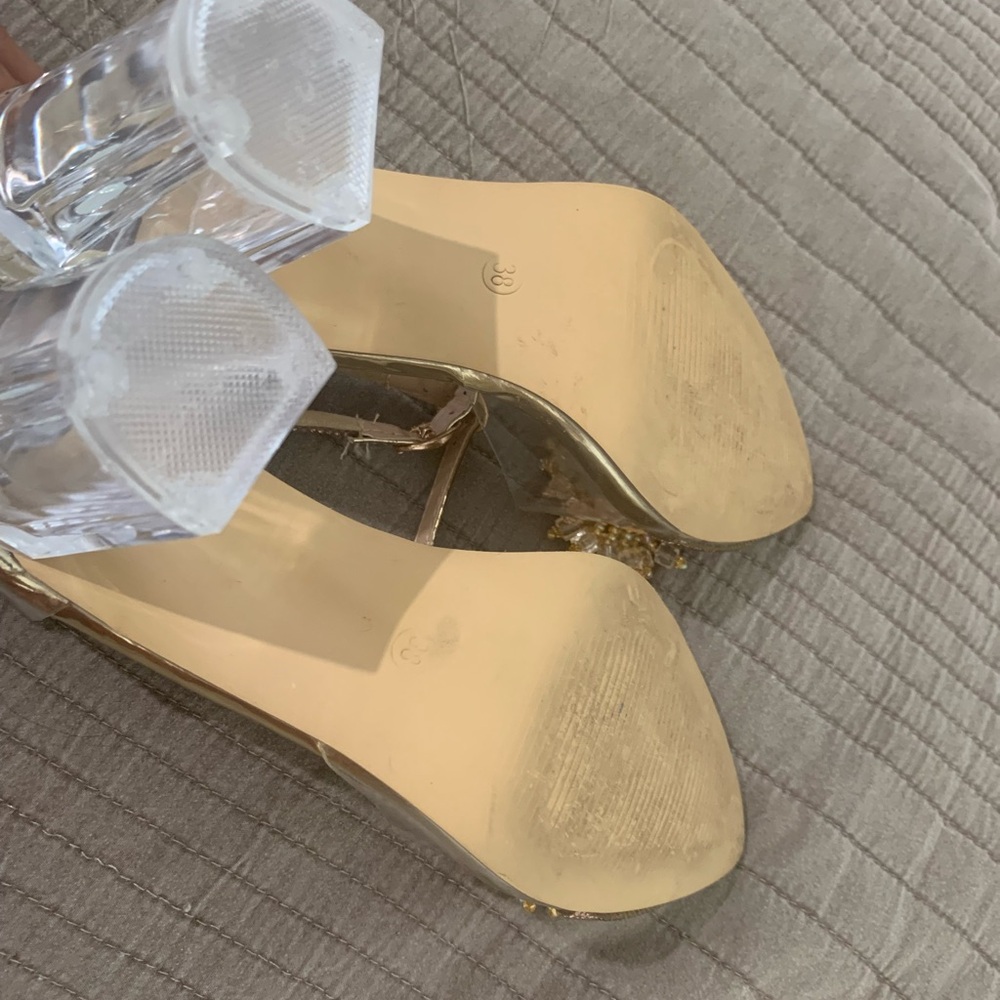 MNM Fashion Gold Heels - Picture 5 of 7